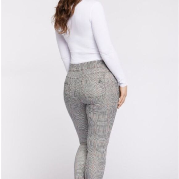 NWT PULL ON PONTE PANT Brand: seven7 - Picture 3 of 4